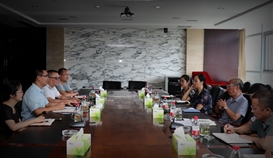 市稅務(wù)局領(lǐng)導到德勝釩鈦調(diào)研