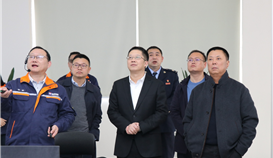 共話稅企發(fā)展，樂(lè)山市稅務(wù)局黨委書(shū)記、局長(zhǎng)舒冕一行到德勝參觀調(diào)研